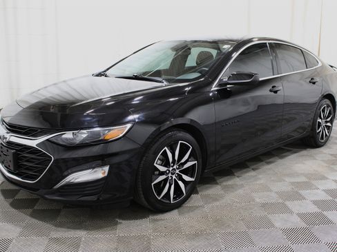 Used 2022 Chevrolet Malibu RS image 32