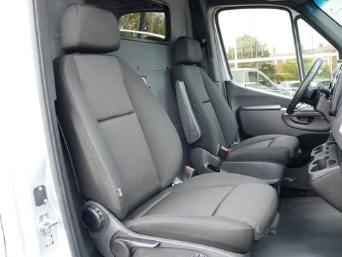 Used 2026 Mercedes-Benz Sprinter 3500 image 24