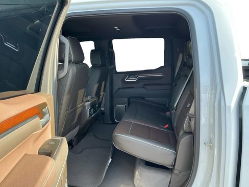 Used 2026 GMC Sierra 1500 Denali w/ Denali Reserve Package AWD/4WD image 21