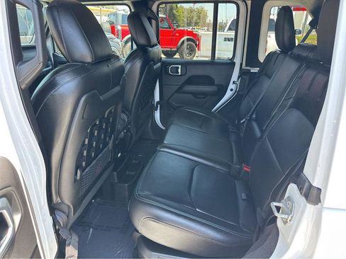 Used 2021 Jeep Wrangler Unlimited Rubicon 4xe w/ Dual Top Group image 10