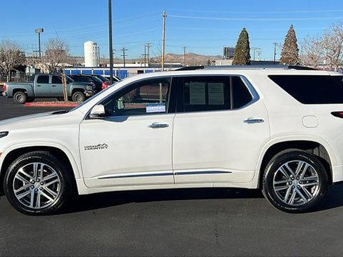 Certified 2023 Chevrolet Traverse High Country w/ LPO, Floor Liner Package image 8