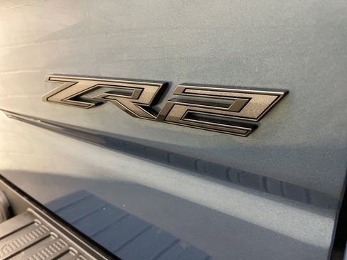 Used 2024 Chevrolet Silverado 1500 ZR2 w/ Technology Package image 7