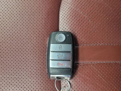 Used 2017 Kia Optima LX w/ Value Package image 32