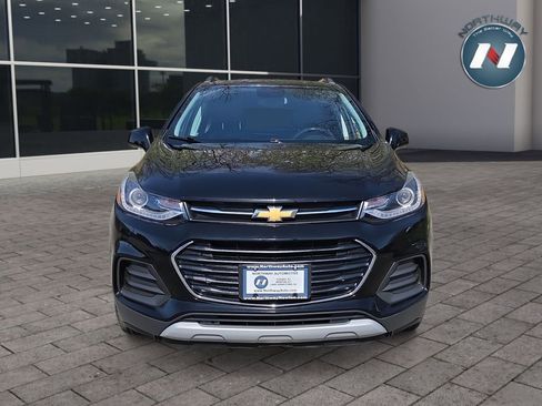 Used 2019 Chevrolet Trax LT w/ LT Convenience Package FWD image 8