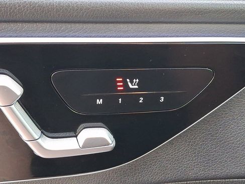 Used 2022 Mercedes-Benz C 300 4MATIC Sedan image 23