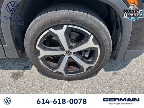 Certified 2025 Volkswagen Tiguan SE AWD/4WD image 13