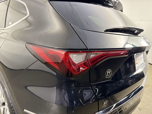 Certified 2022 Acura MDX SH-AWD w/ Advance Package image 32