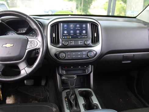 Used 2019 Chevrolet Colorado LT w/ LT Convenience Package AWD/4WD image 6