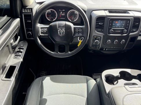 Used 2019 RAM 1500 Express w/ Express Value Package image 4