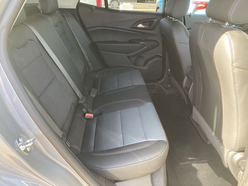 Used 2026 Chevrolet Trax LT w/ LT Convenience Package image 34