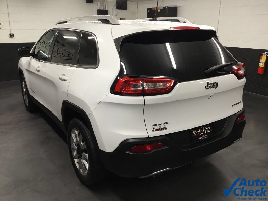 Used 2016 Jeep Cherokee Limited AWD/4WD image 7