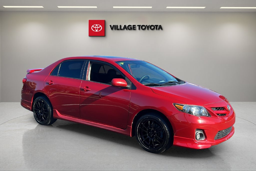 Used 2013 Toyota Corolla S w/ Premium Pkg FWD image 7