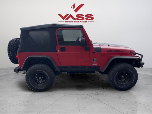 Used 2005 Jeep Wrangler X w/ Rocky Mountain Edition Group AWD/4WD image 6