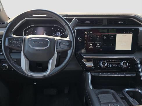 Used 2024 GMC Sierra 2500 Denali w/ Denali Reserve Package AWD/4WD image 13
