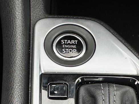 Certified 2025 Nissan Sentra SV image 37