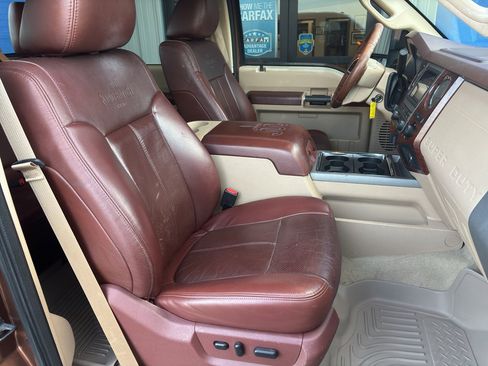 Used 2011 Ford F250 King Ranch image 10