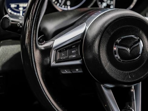 Used 2018 MAZDA MX-5 Miata RF Grand Touring RWD image 22