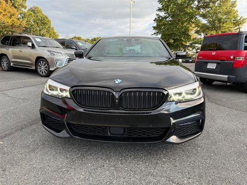 Used 2019 BMW 540i xDrive w/ M Sport Package image 2