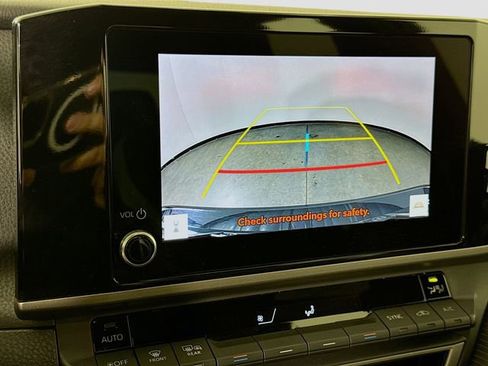 Certified 2025 Toyota Camry SE image 13