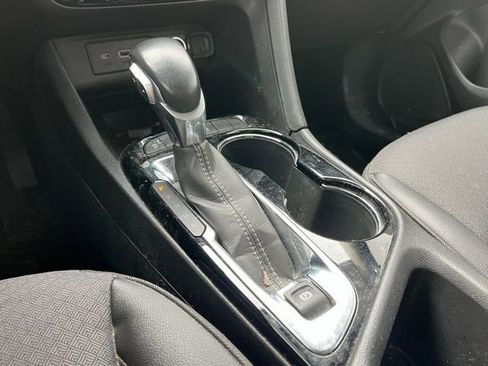 Used 2023 Buick Encore GX Select image 26