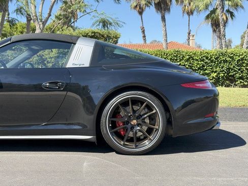 Used 2015 Porsche 911 Targa 4S image 4