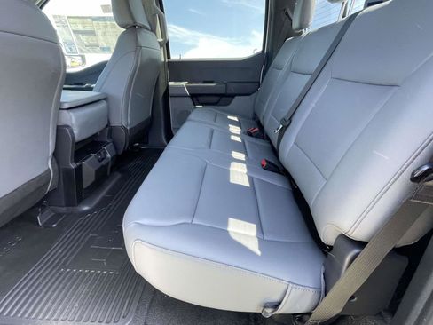 New 2026 Ford F250 XL w/ FX4 Off-Road Package AWD/4WD image 18