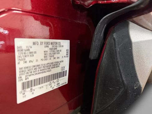 Used 2017 Ford Edge Titanium w/ Equipment Group 301A image 41