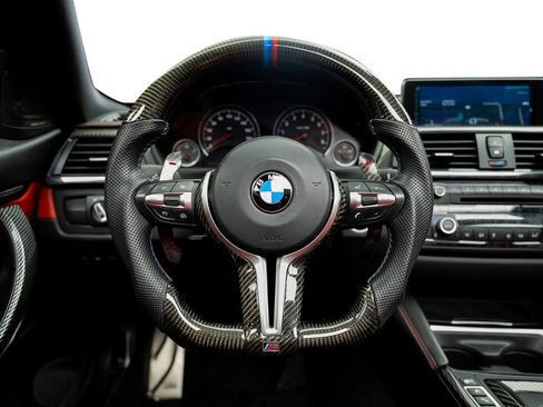 Used 2015 BMW M4 Coupe image 4