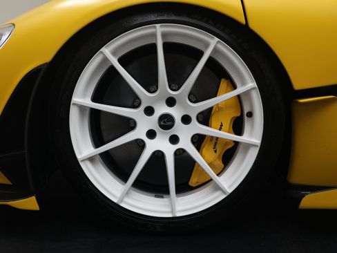 Used 2015 McLaren P1 RWD image 44