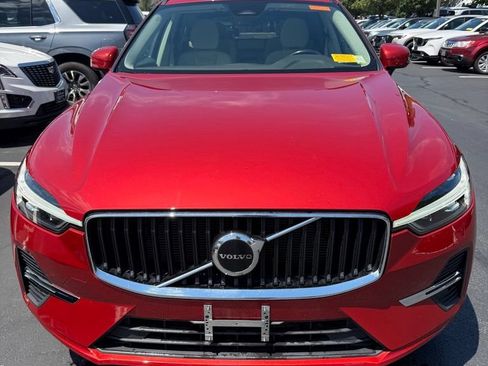 Used 2023 Volvo XC60 B5 Core w/ Climate Package AWD/4WD image 4