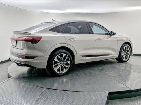 Used 2021 Audi e-tron Premium w/ Black Optic Package image 7