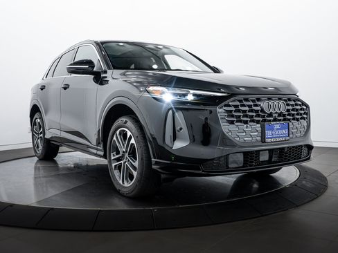 New 2025 Audi Q5 2.0T Premium Plus image 2