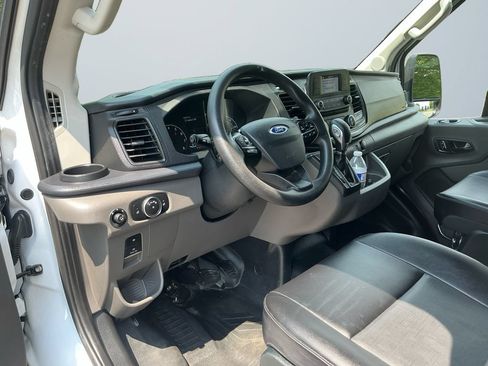 Used 2023 Ford Transit 250 148 High Roof Extended w/ Load Area Protection Package RWD image 11