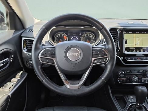 Used 2021 Jeep Cherokee Limited w/ Elite Package FWD image 17
