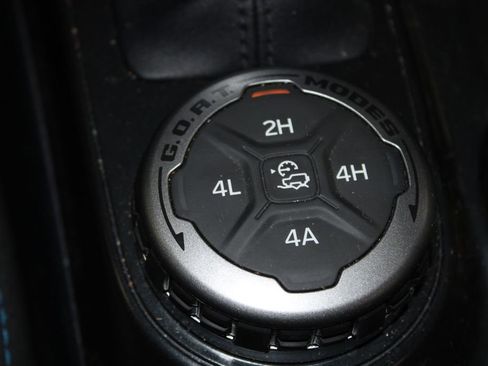 Used 2024 Ford Bronco Outer Banks w/ Sasquatch Package image 38