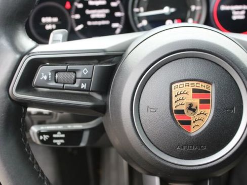 Used 2020 Porsche 911 Carrera S image 18