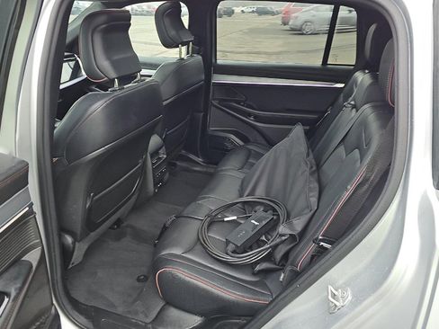 Used 2024 Jeep Wagoneer Launch Edition image 10