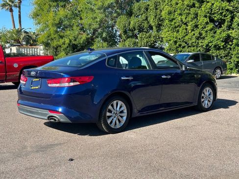 Used 2017 Kia Optima LX w/ Option Group 014 image 3