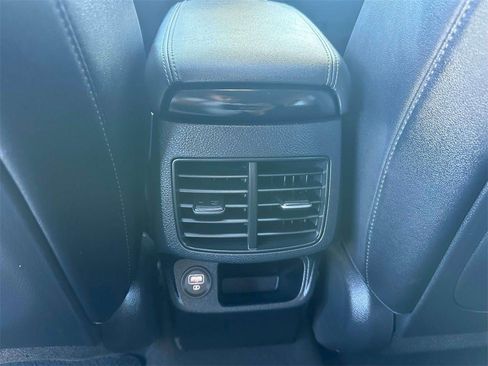 Used 2021 Kia Seltos EX image 12