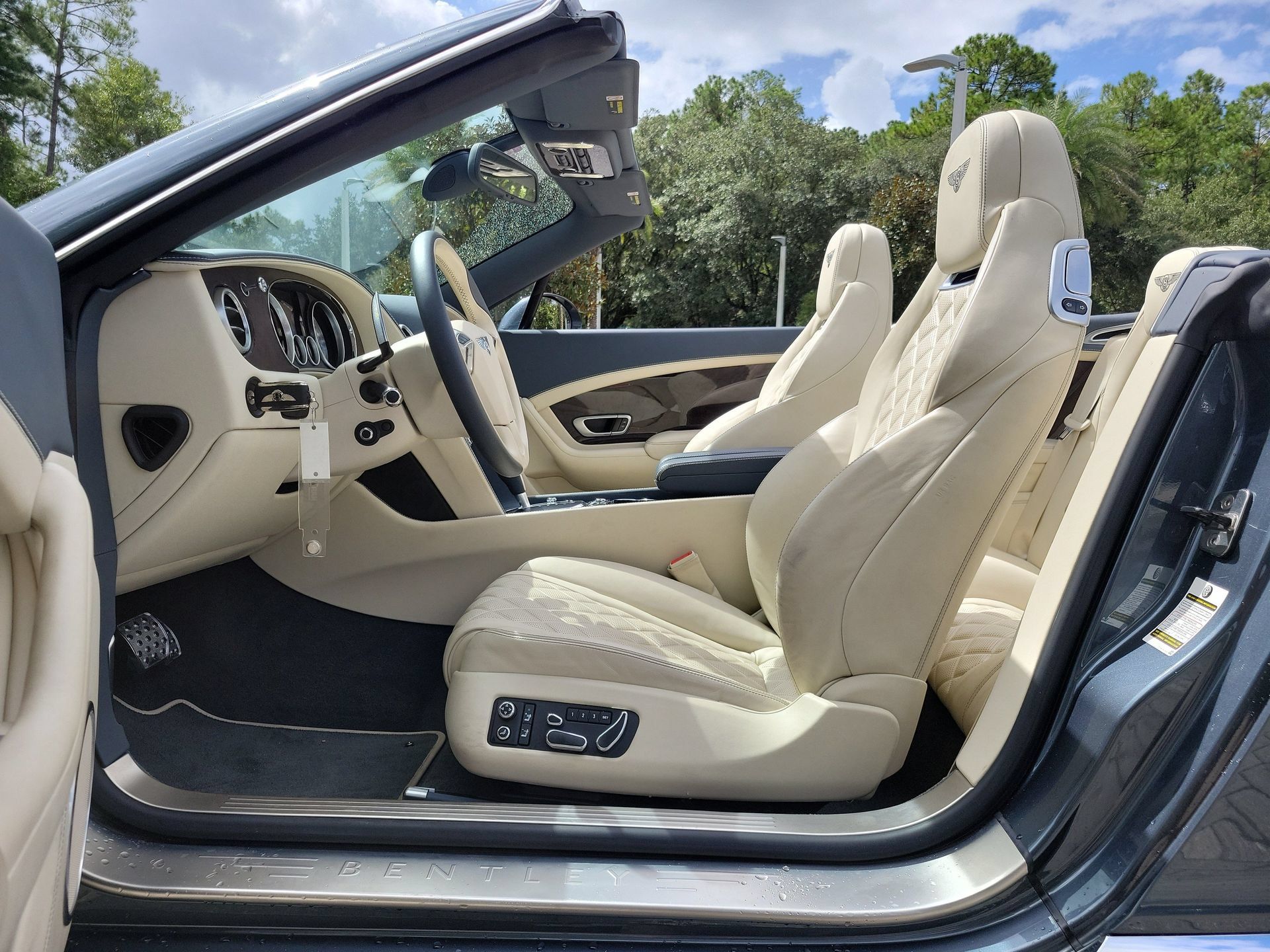 Certified 2016 Bentley Continental GT AWD/4WD image 34