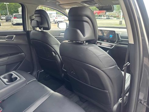 Used 2023 Kia Sportage EX AWD/4WD image 26