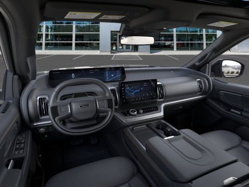 New 2025 Ford Expedition Tremor image 9