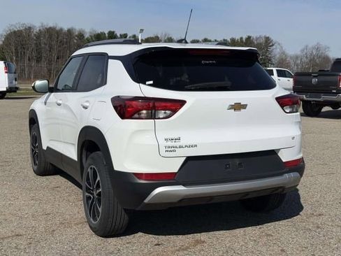 Used 2025 Chevrolet TrailBlazer LT image 6