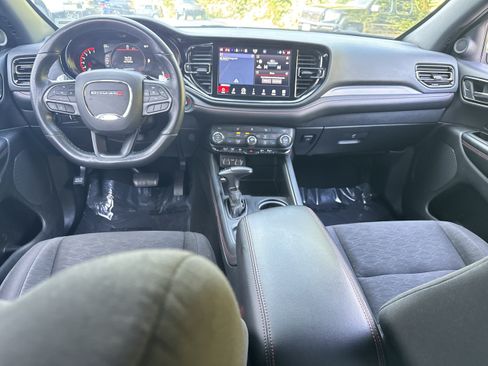 Used 2025 Dodge Durango GT AWD/4WD image 17