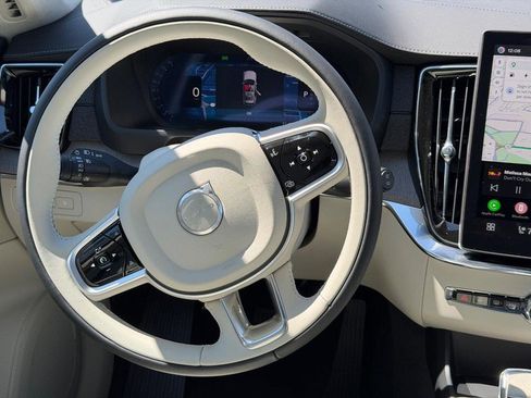 New 2026 Volvo XC90 T8 Ultra w/ Lounge Package image 6