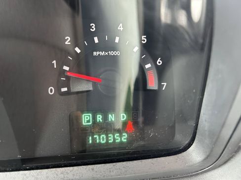 Used 2010 Dodge Journey SXT FWD image 19