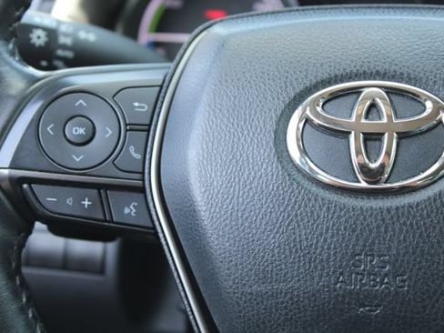 Used 2024 Toyota Camry SE FWD image 16