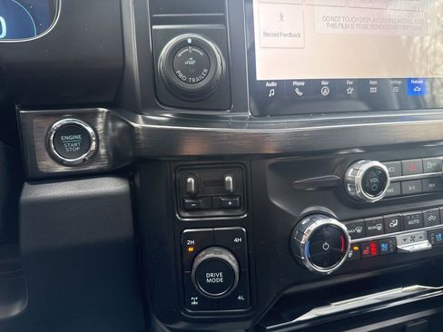 New 2026 Ford F250 Lariat w/ Black Appearance Package image 35