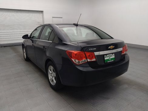 Used 2016 Chevrolet Cruze LT FWD image 5