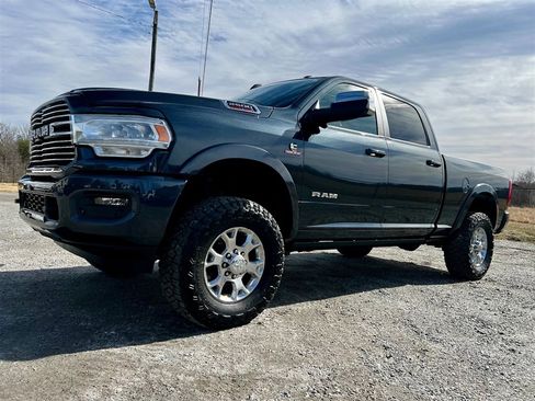 Used 2019 RAM 2500 Laramie image 17